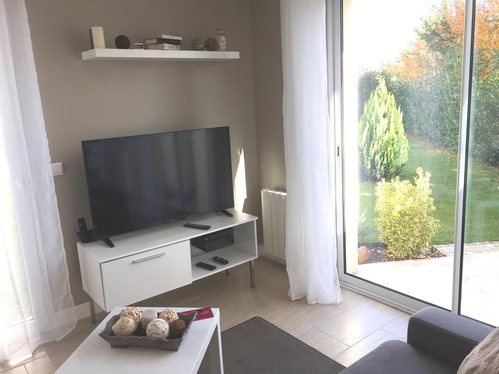 Apartamento Koechi Magny-le-Hongre Exterior foto