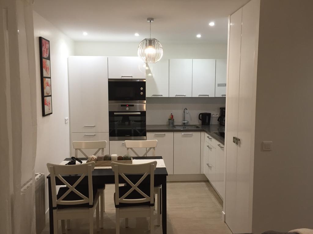 Apartamento Koechi Magny-le-Hongre Exterior foto