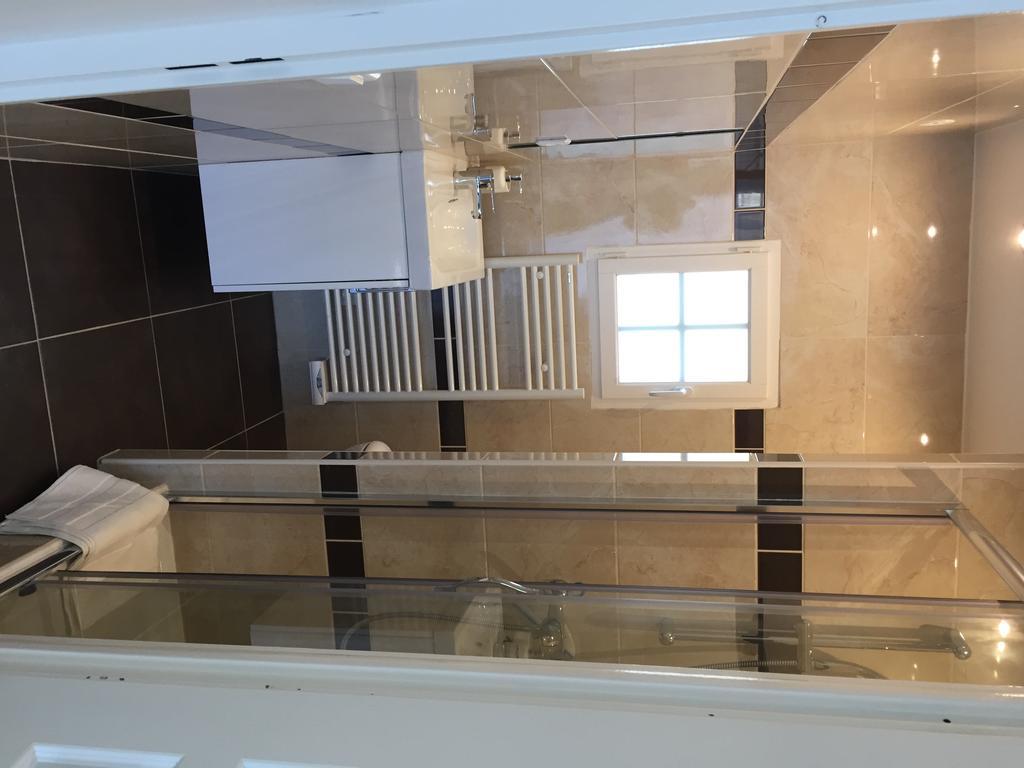 Apartamento Koechi Magny-le-Hongre Exterior foto